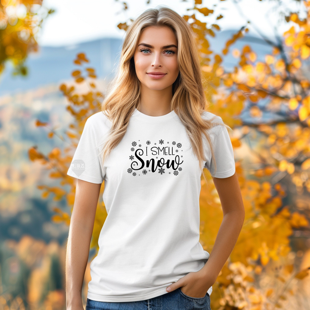 Gilmore Girls “I Smell Snow” T-Shirt, Sweatshirt, or Hoodie | Cozy Winter Apparel | Lorelai & Rory Fan Gift | Stars Hollow Holiday Outfit